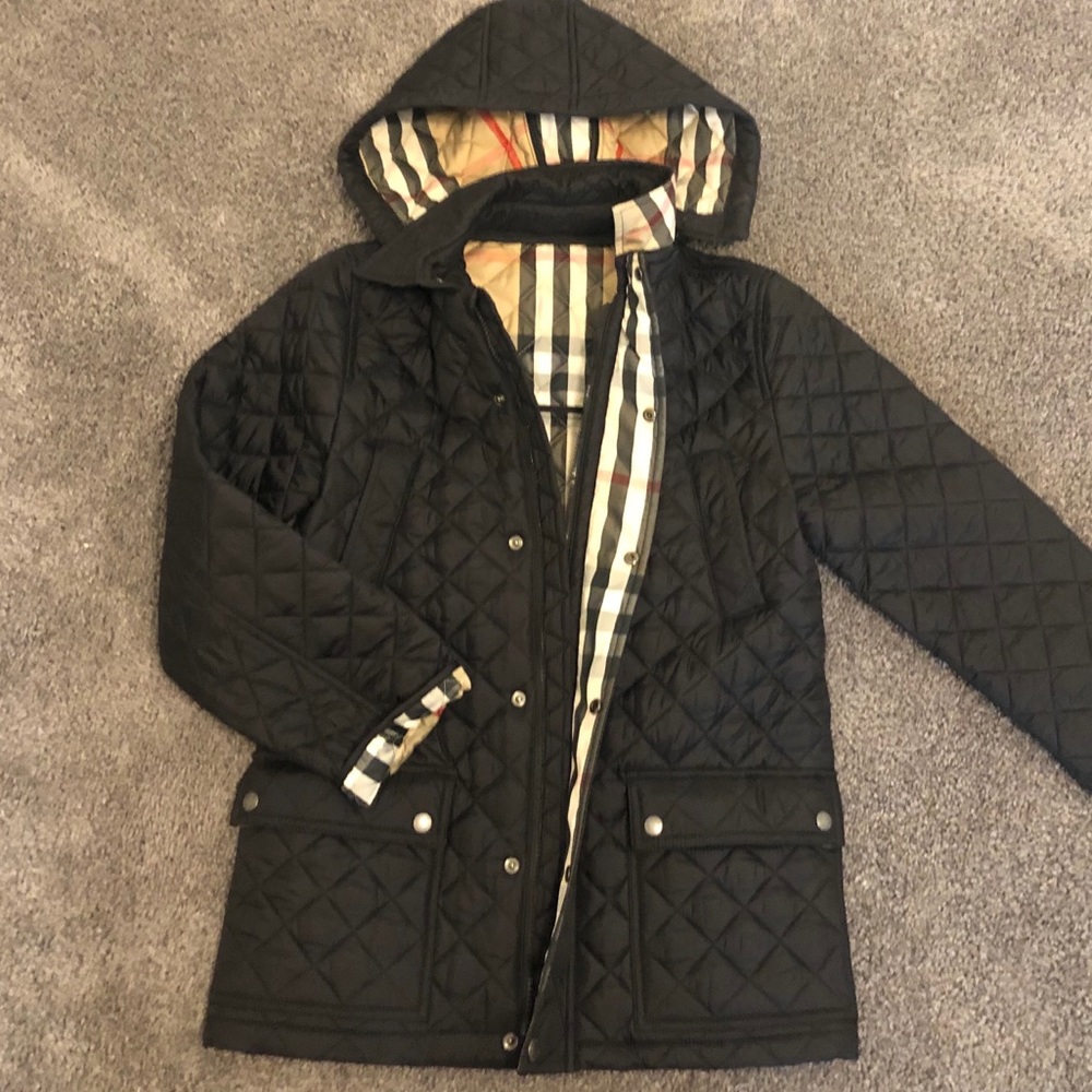 Bulberry Quilted Light Jacket - Picture 2 of 6